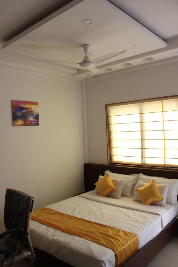 Fabhotel Loharkar 54 Nagpur Buitenkant foto